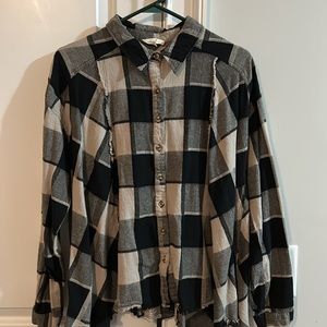 Flare Bottom Large Check Shirt-M